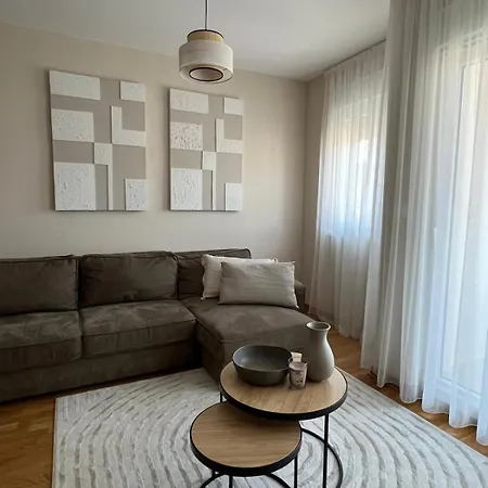 Cityhood By Ar Living Apartament